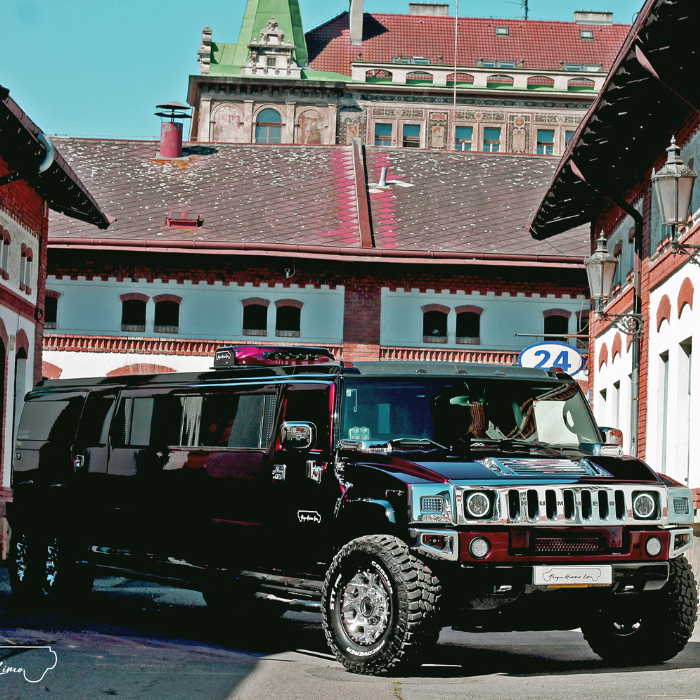 Hummer Limousine